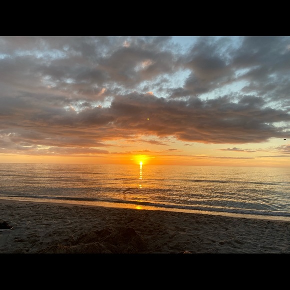 Meet your Posher, Rachel - Picture 1 of 1